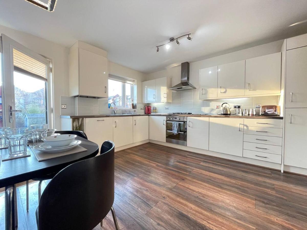 Chic Manchester Townhouse Near Old Trafford Exterior foto
